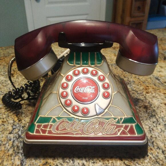 Coca Cola 2001 Tiffany Style Stained Glass Look Light Up Holiday Telephone/Phone - Picture 12 of 16
